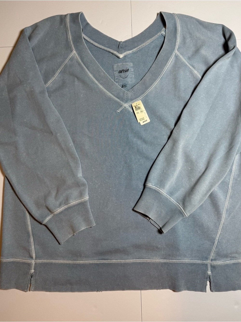 Aerie Downtime V-Neck Fleece
Pullover Sweatshirt Women's XL NWT